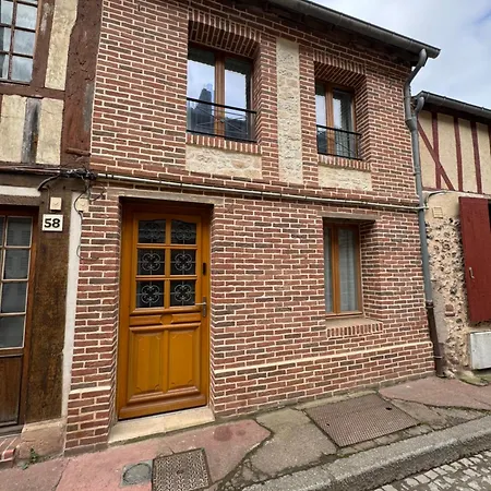 Au 56 - Centre - Quartier Saint-leonard *